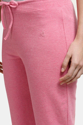 Buy Jockey Cotton Stretch Sleep Capris Pink at Rs.849 online